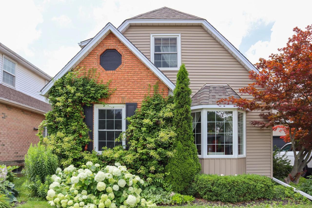 The Promenade Cottage License # 002-2023 Niagara-on-the-Lake Exterior foto